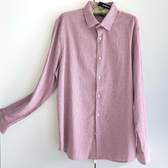 NWT EXPRESS Men’s Shirt size L Button Up Slim Fit Light Burgundy color Textured